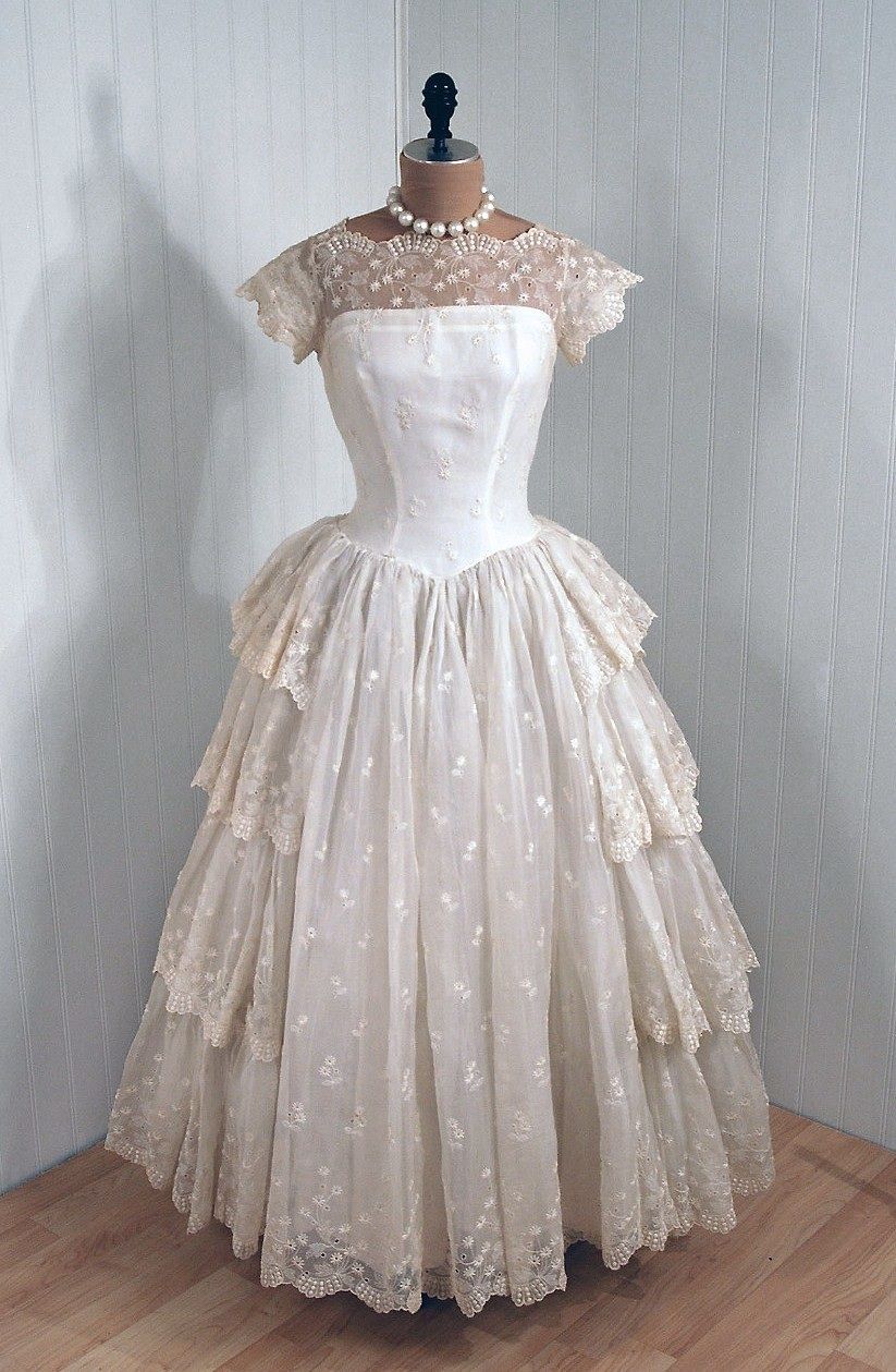 formaldressy--White Vintage Elegant Lace Long Wedding Prom Dress gh5583