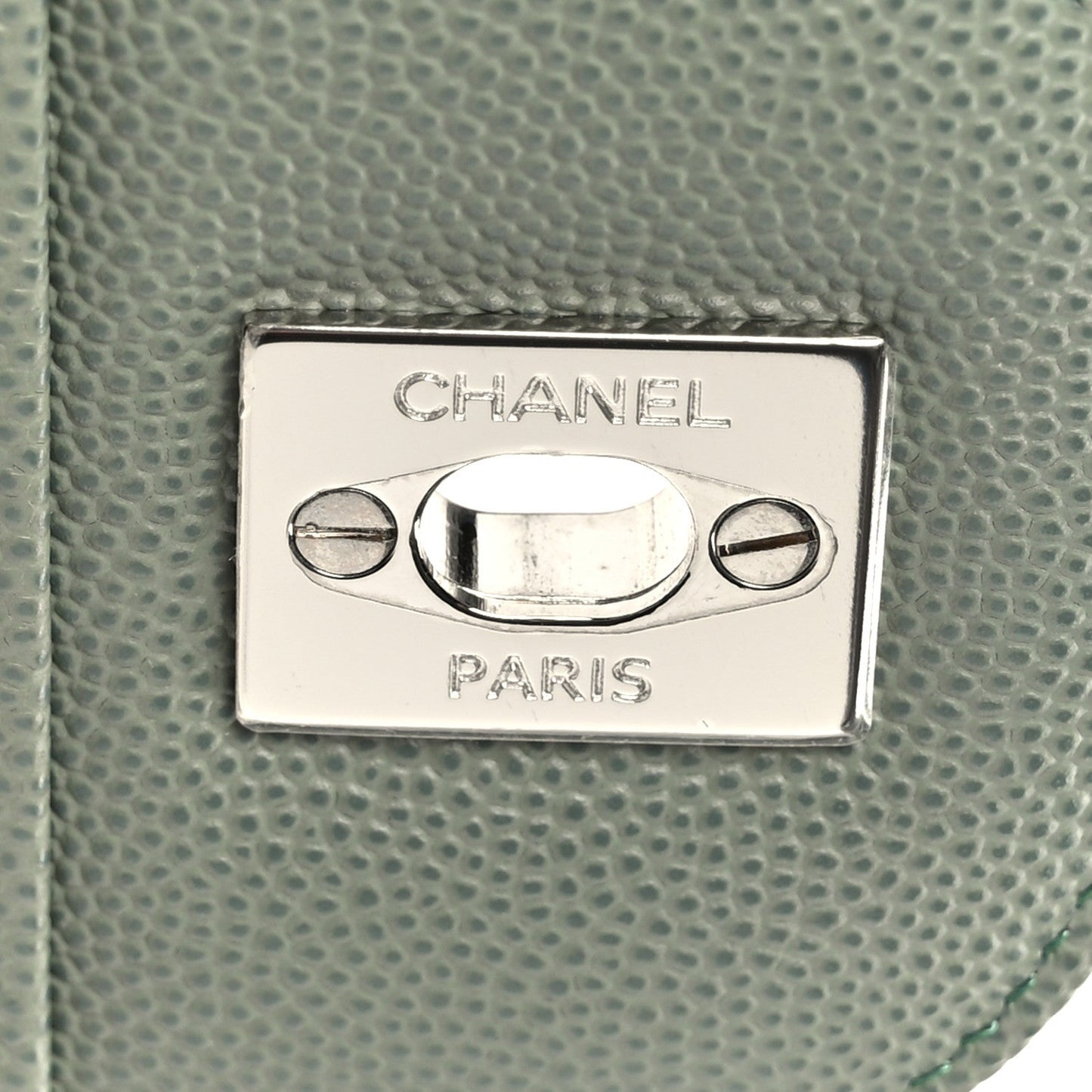 Caviar Chevron Quilted Jumbo Double Flap Green