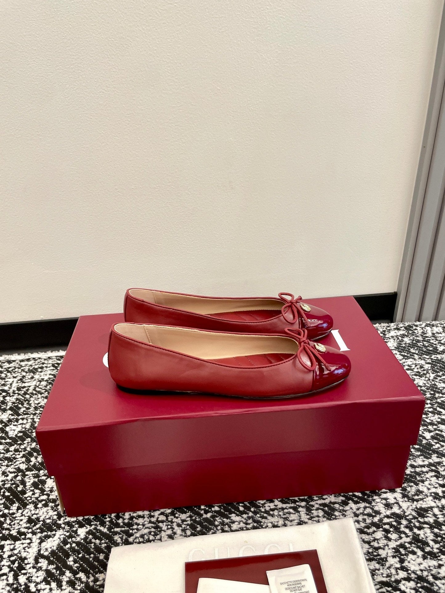 GG 2025 Marmont Ballet Flat Red Patent Leather and Sheepskin 555147