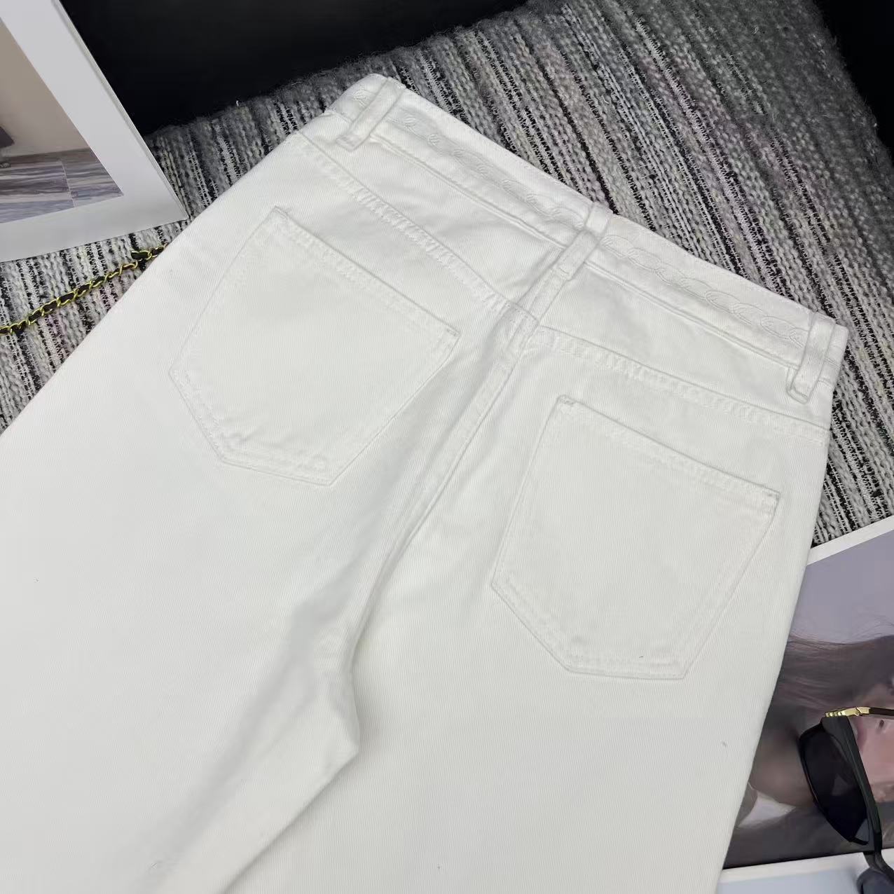 CC Ready-to-Wear Wide-leg White Denim Jeans 349030