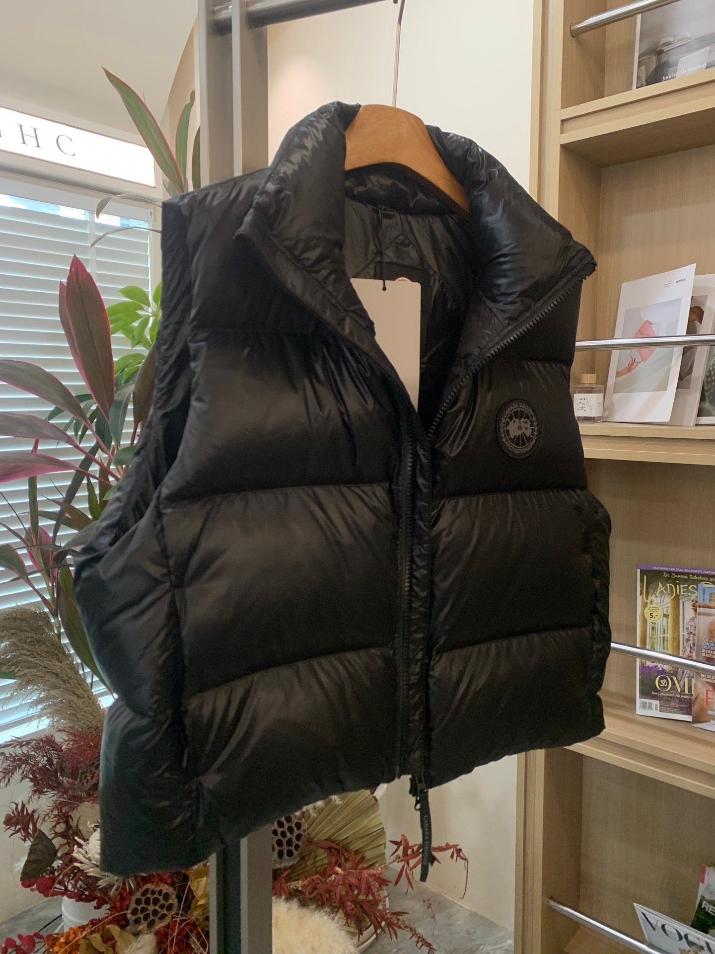 C. Goose Hooded Down Vest Black Polyester 0003