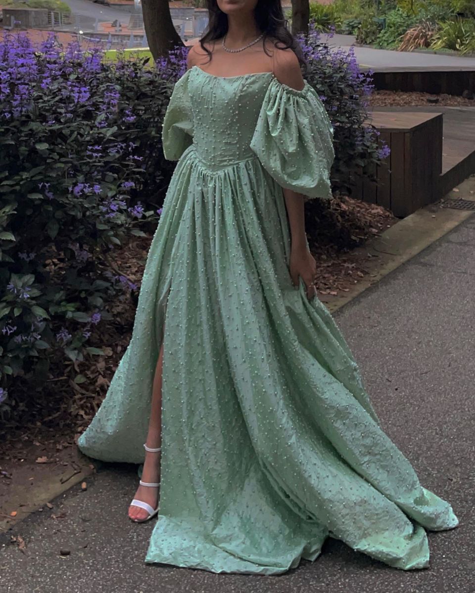 formaldressy-Green pearl beaded long satin short-sleeved princess dress long graduation dress gh5766