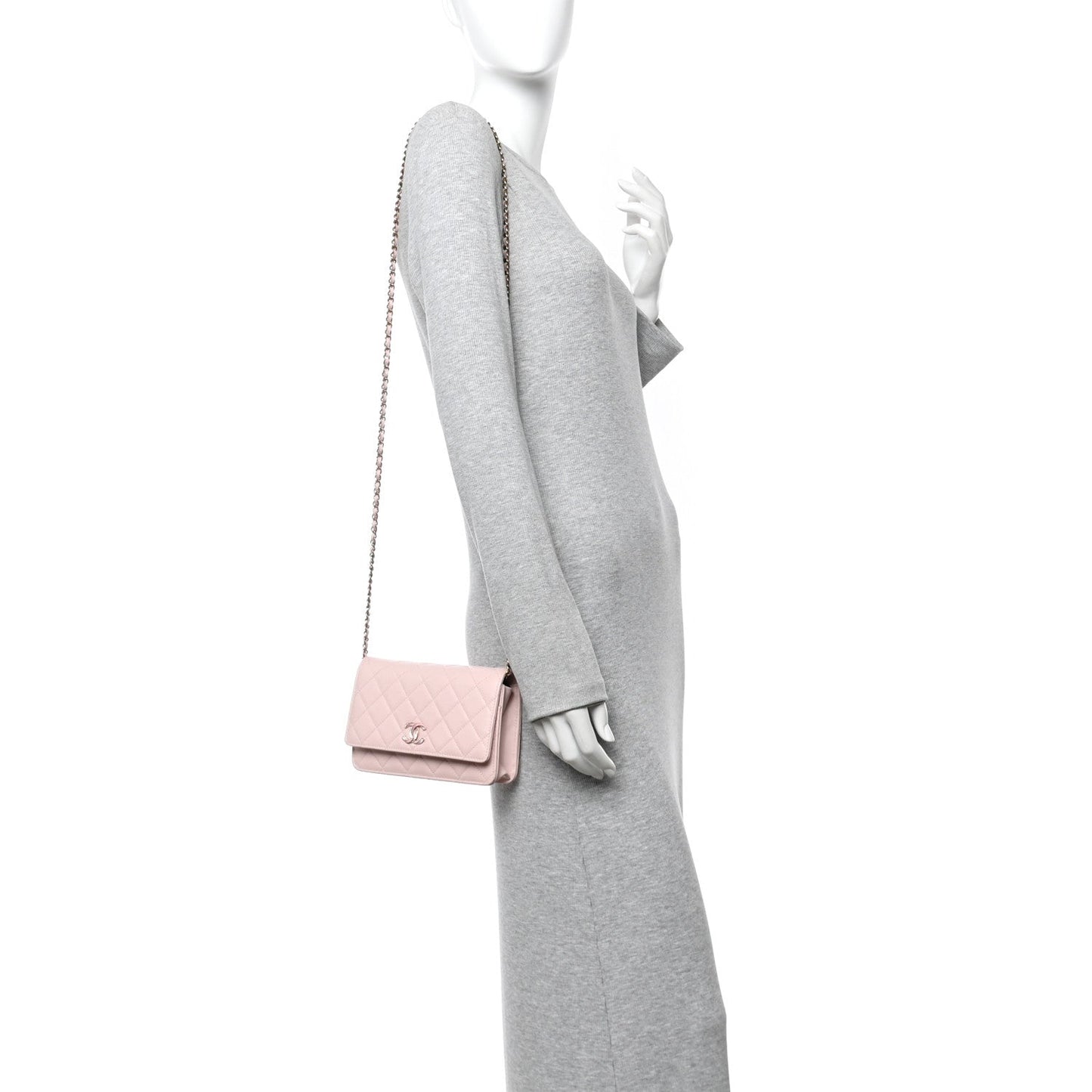 Caviar Quilted Crystal Enamel CC Wallet On Chain WOC Light Pink