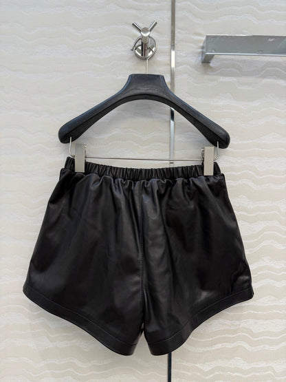 Miu SS26 Striped Nappa Leather Shorts Black Lambskin 351112