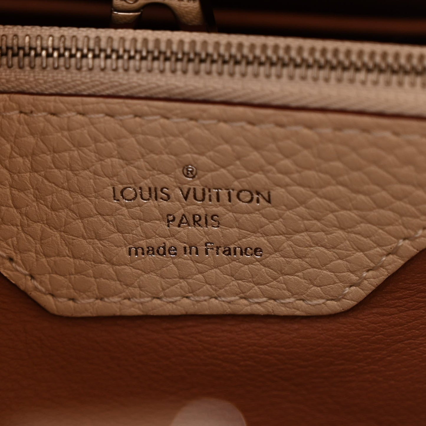 Taurillon Capucines MM Blanc Casse