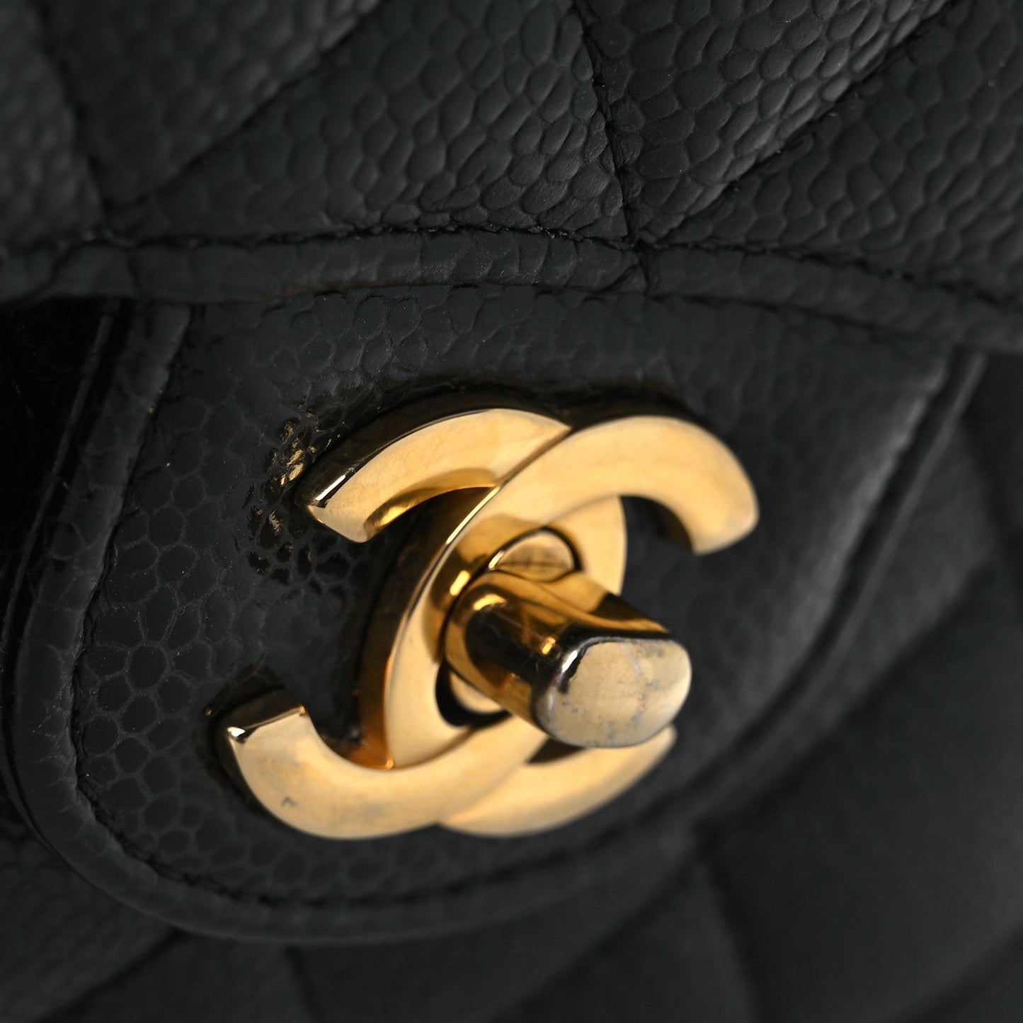 Caviar Quilted Medium Double Flap Black