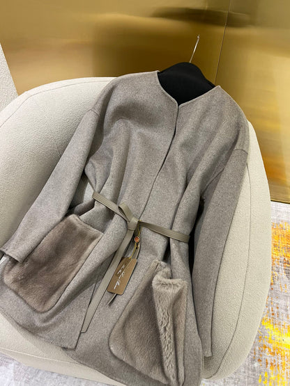 LP 25 Crew Neck Coat Light Gray Cashmere Fur 303966