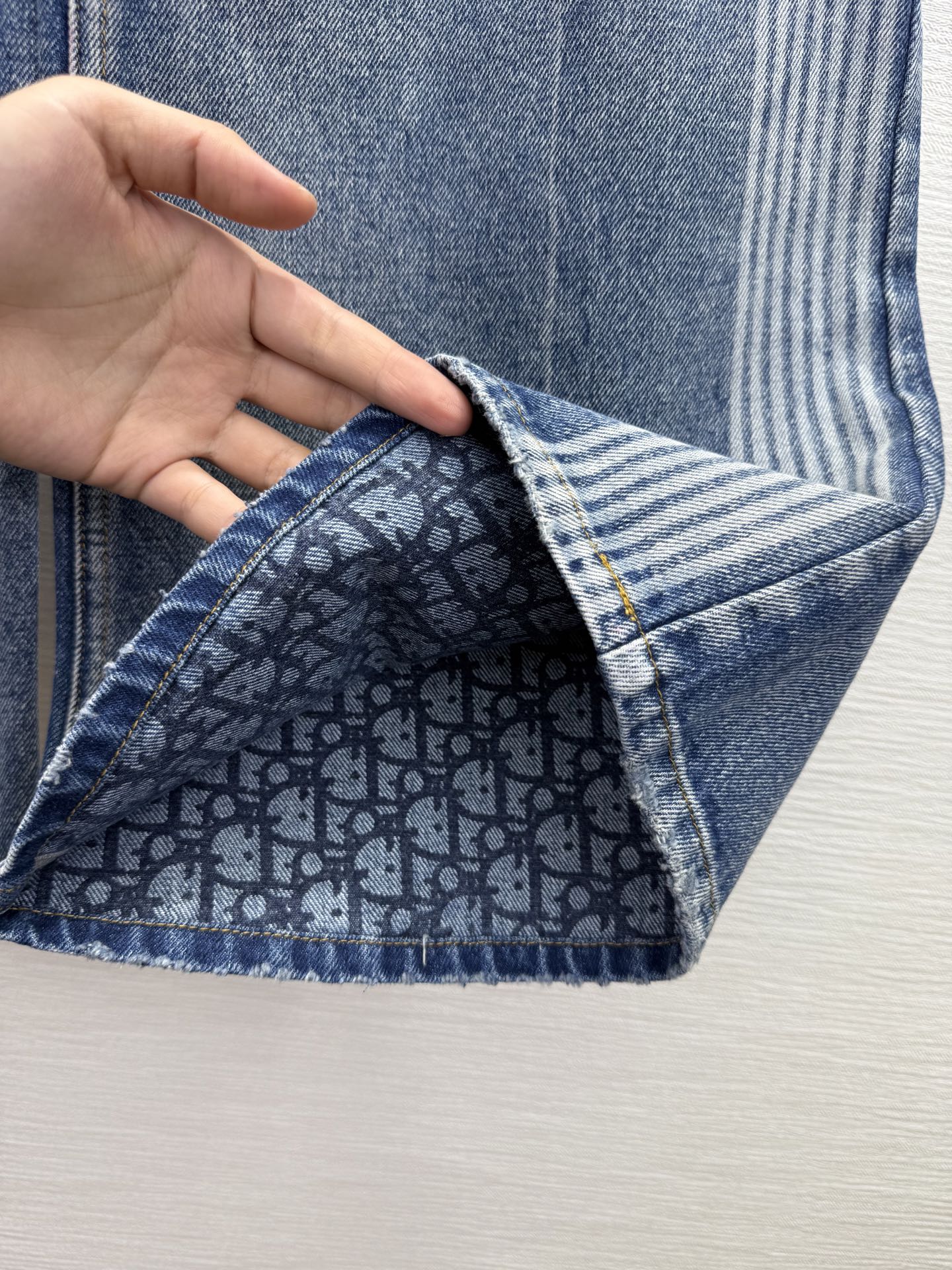 CD 25SS Laser Printed Stripe Pattern Wide-Leg Jeans Blue Cotton 306510