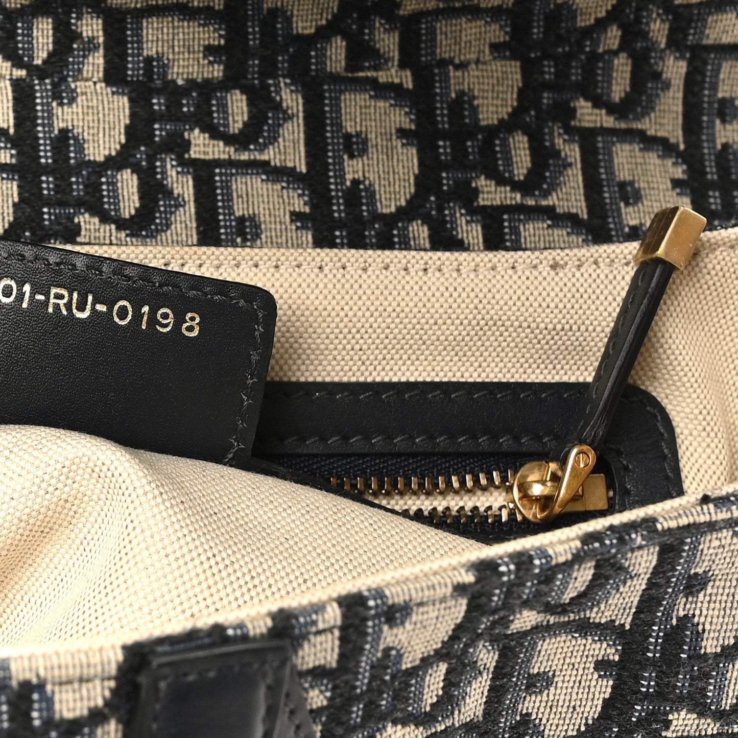 Oblique Saddle Bag Blue