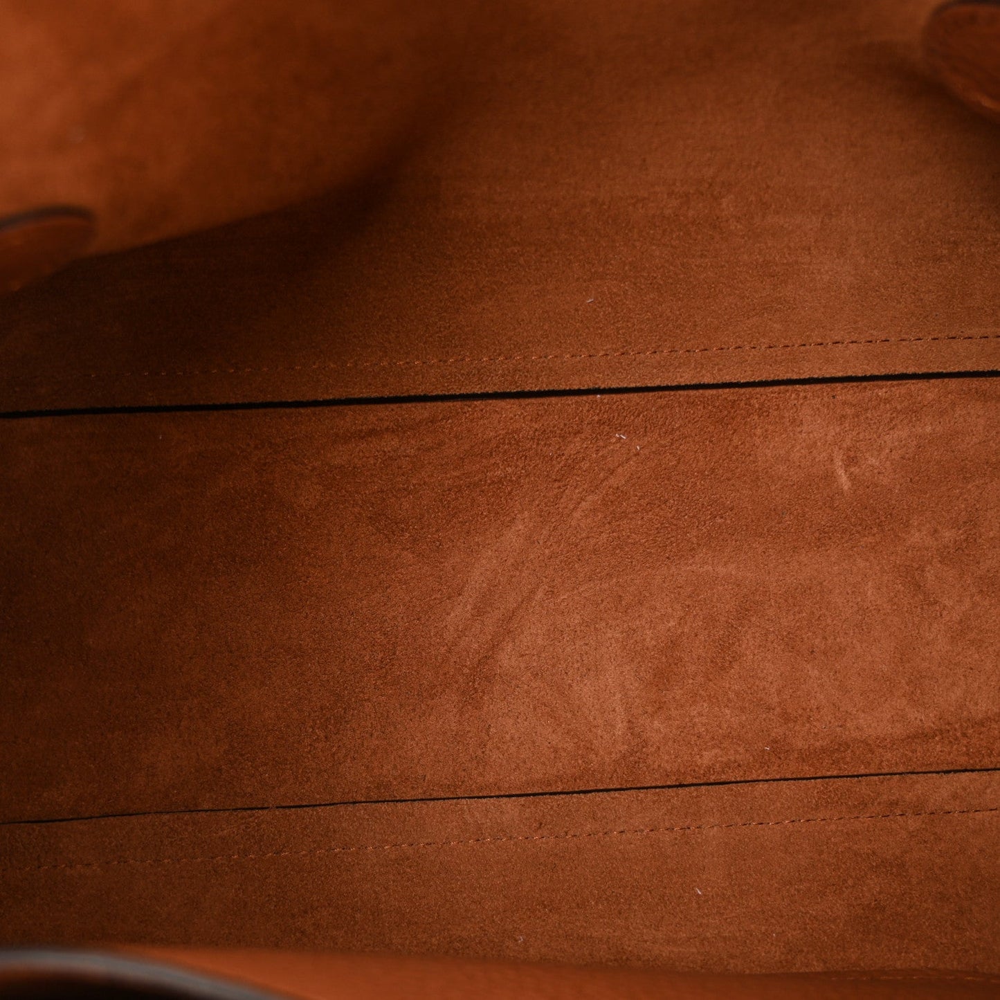 Heavy Grain Medium Alexa Chestnut