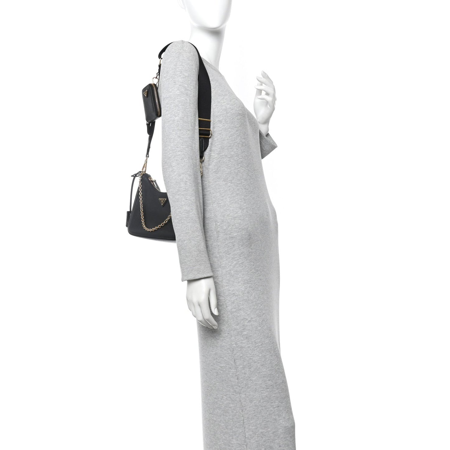 Saffiano Lux Re-Edition 2005 Shoulder Bag Black