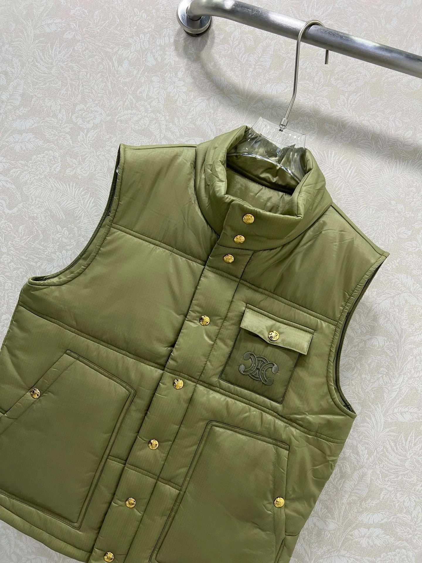CELINE 25S PUFFER VEST 0084