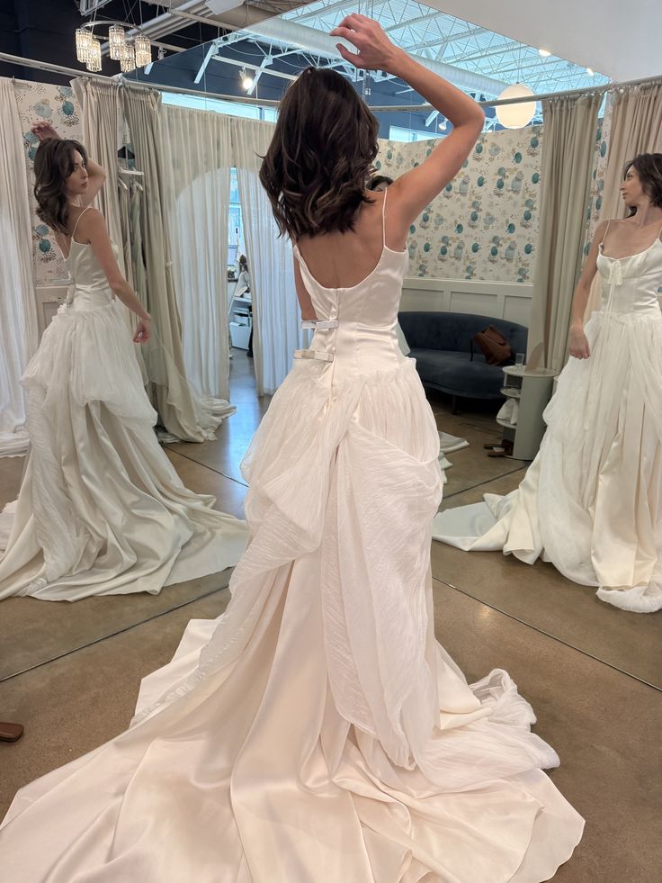 formaldressy-Wedding dress White floor-length wedding dress with a train - a fashionable wedding gown for brides bridal gown gh6170