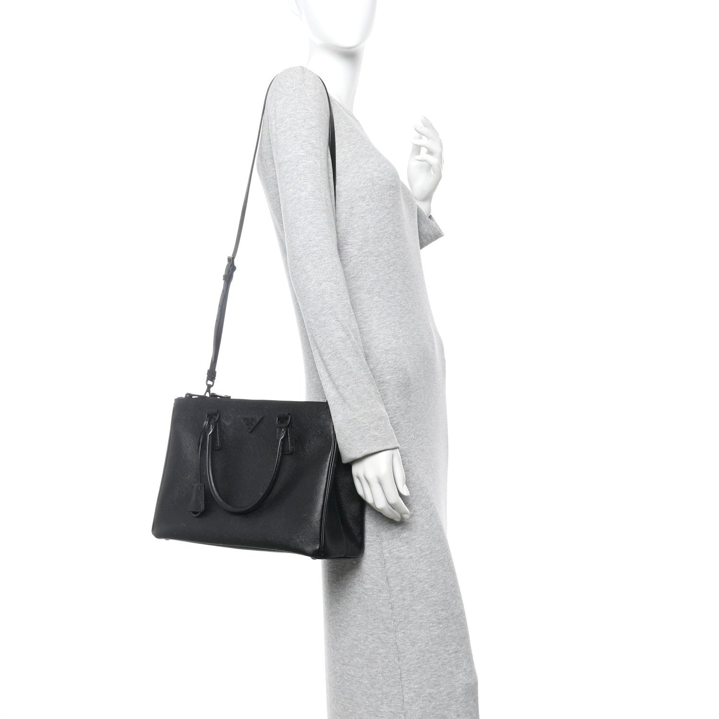 Saffiano Lux Monochrome Large Galleria Double Zip Tote Black