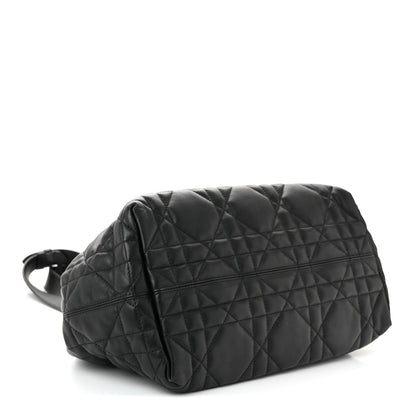 Calfskin Macrocannage Medium Toujours Black