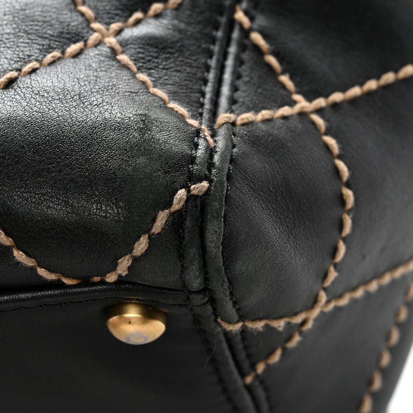 Calfskin Contrast Stitch Surpique Tote Black