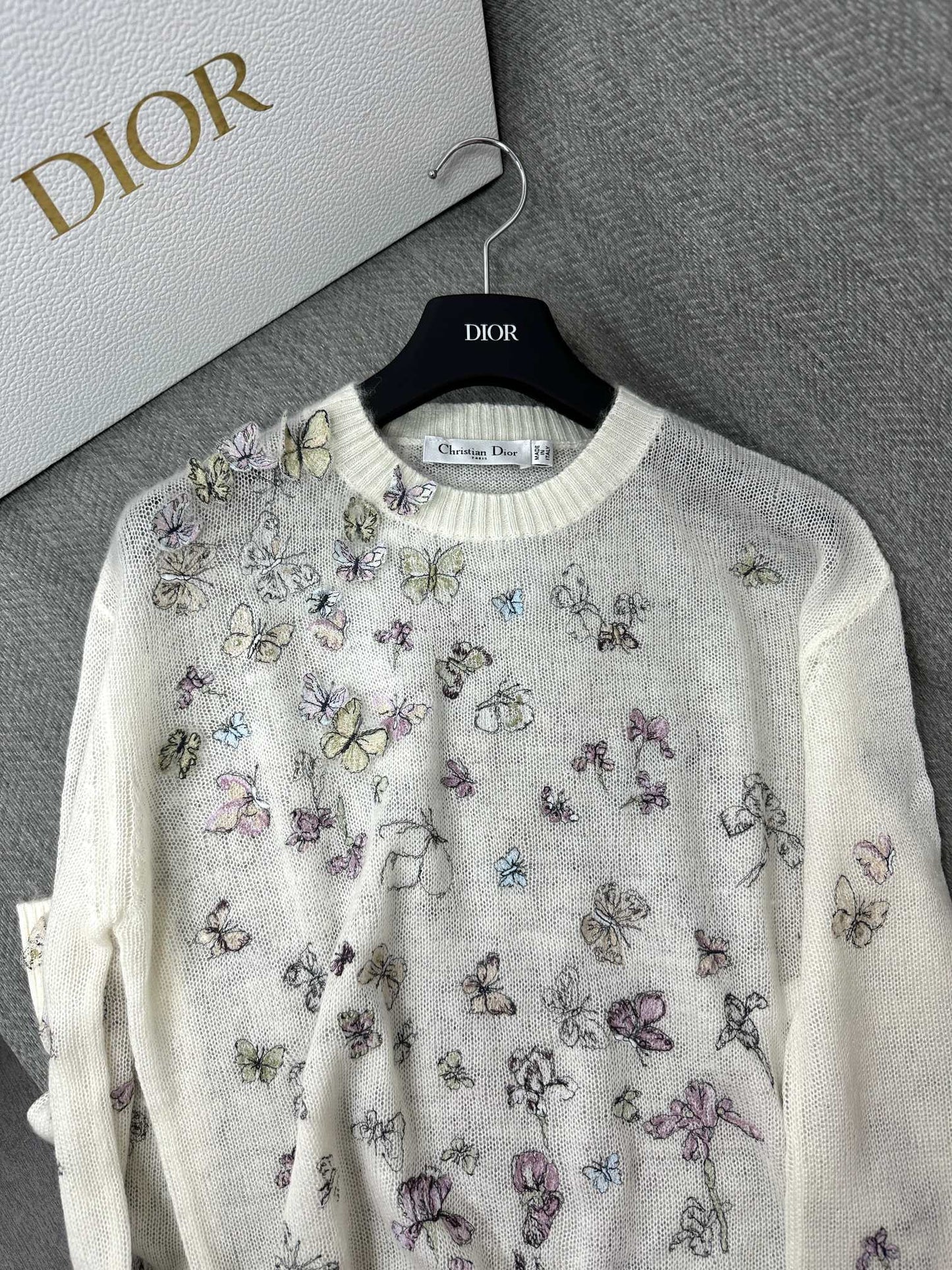 CD Butterfly Embroidered SweaterWhite Alpaca Wool Cashmere 345311
