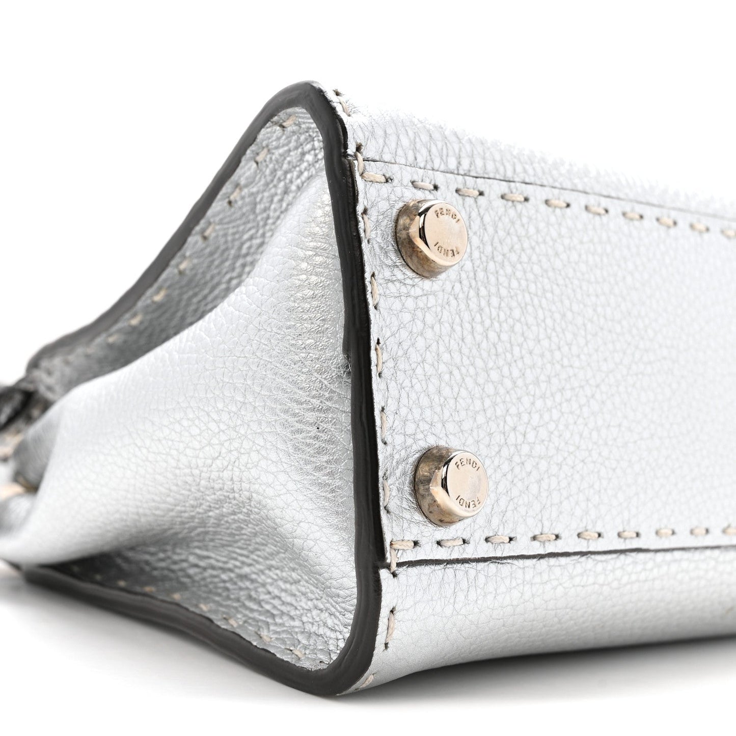 Cuoio Romano Lux Selleria Mini Peekaboo Iconic Satchel Argento