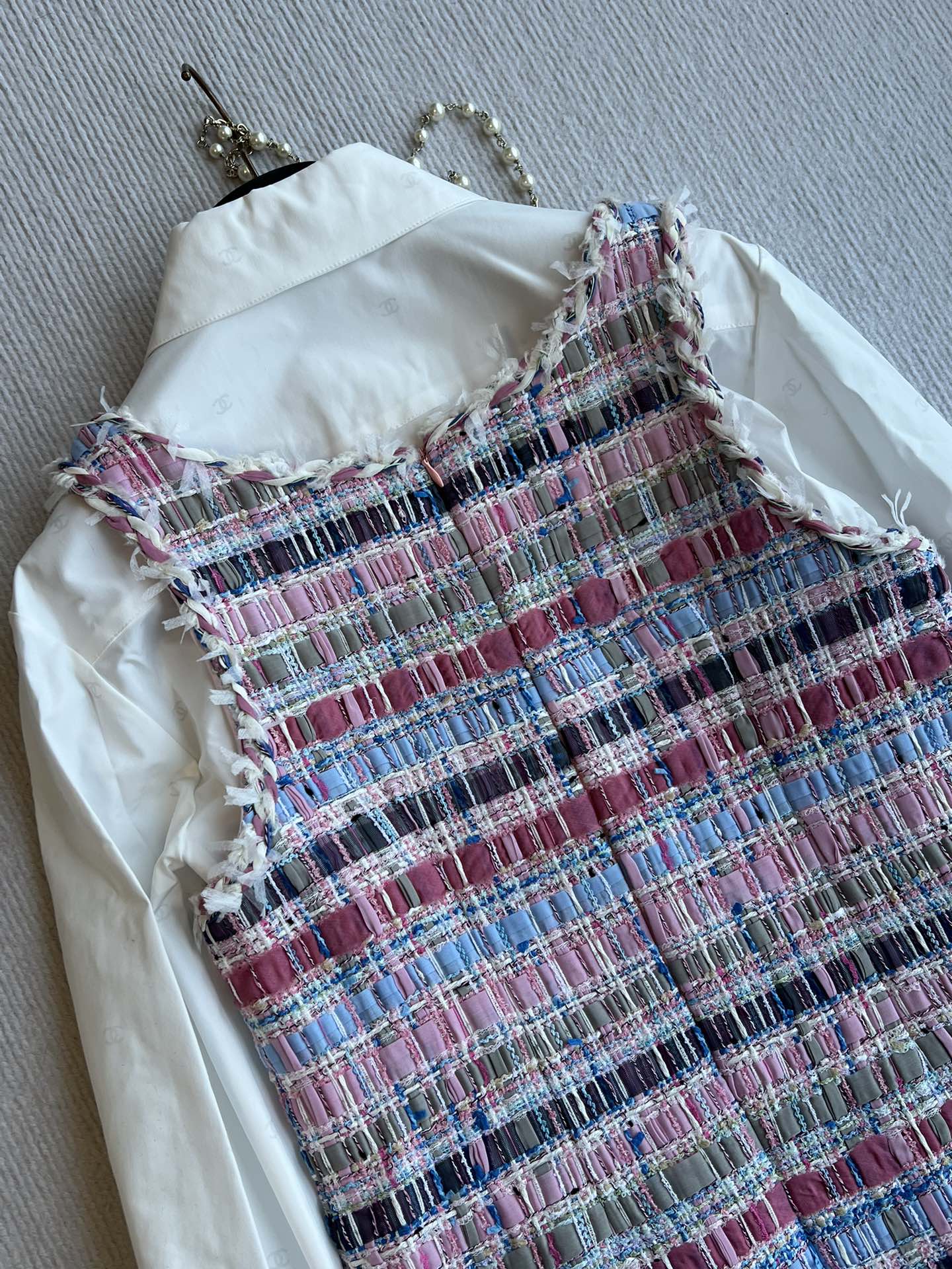 CC 25SS V-neck Vest Dress with Hand-Woven Tassel Ribbons Colorful 277225
