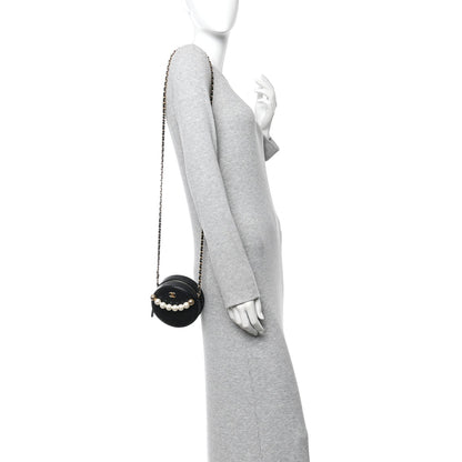 Goatskin Quilted Chic Pearls Chain Round Clutch With Chain Black