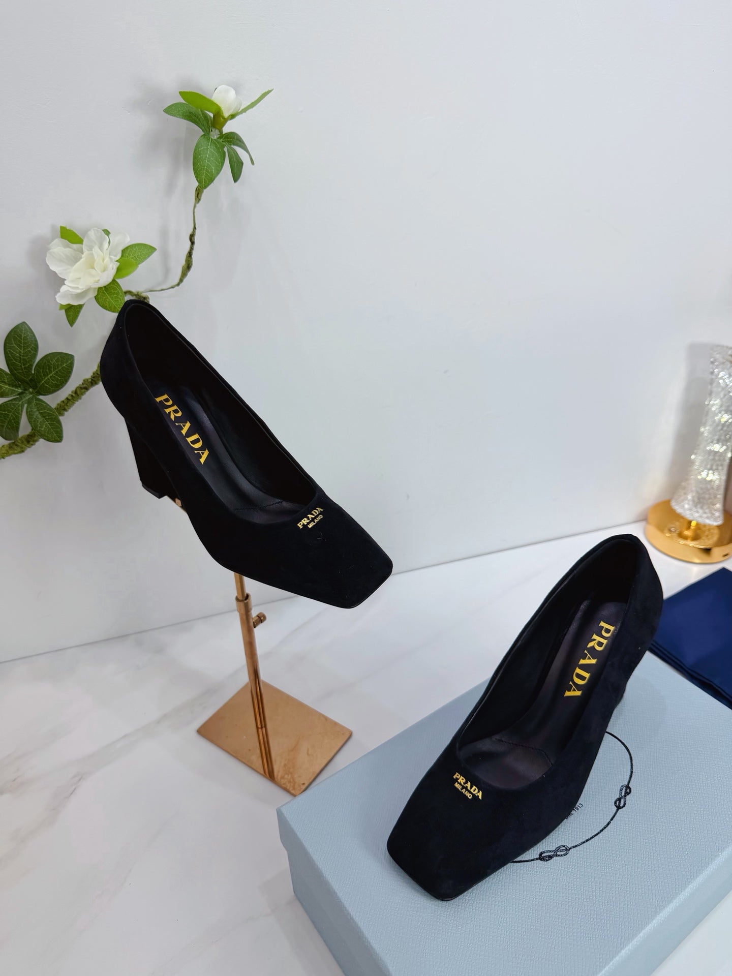 PRA 26SS Square-toe Block Heels 85 Black Suede 592360