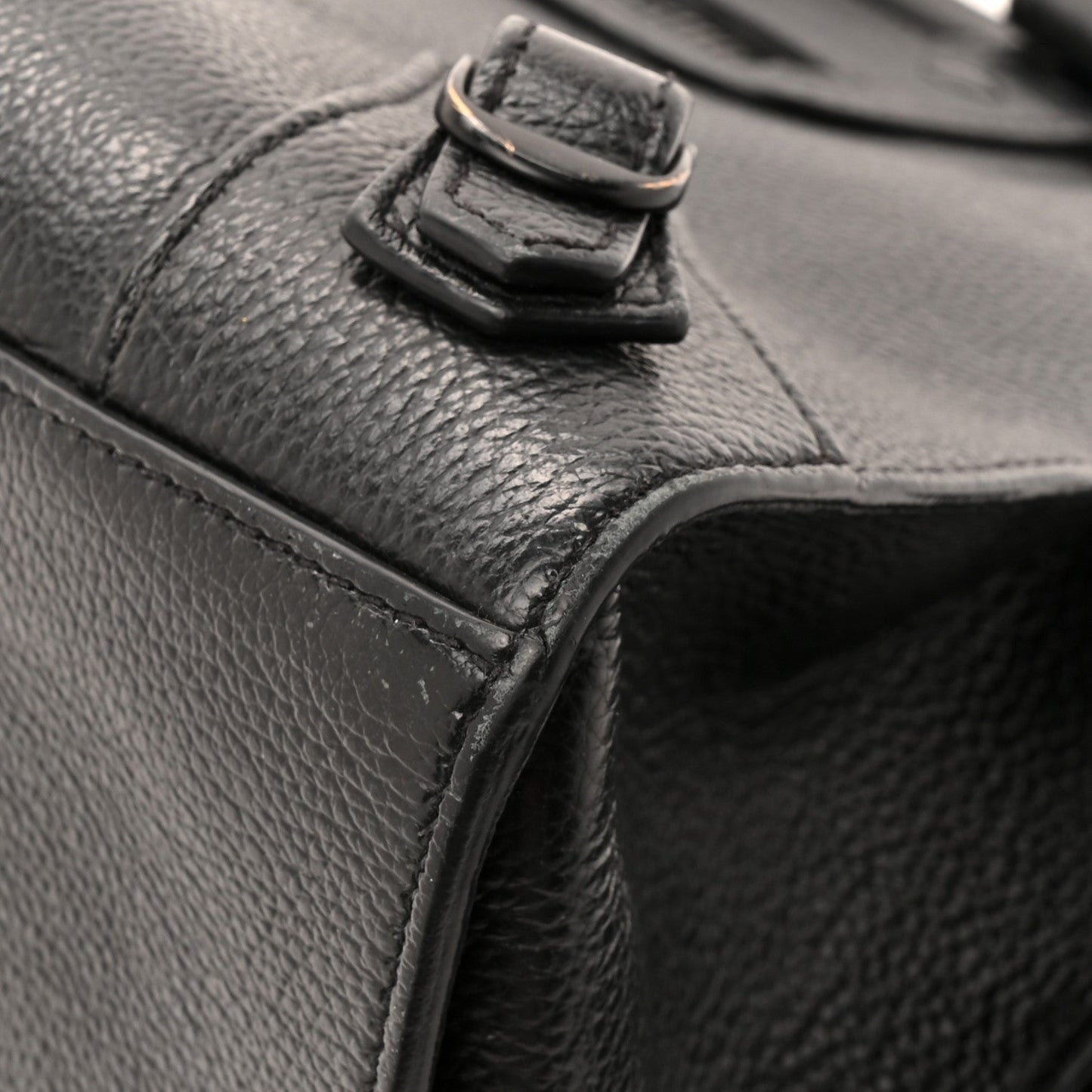 Grained Calfskin Neo Classic Black Hardware Medium City Black