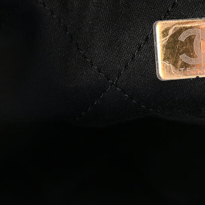 Shiny Calfskin Quilted Small Chanel 22 Black
