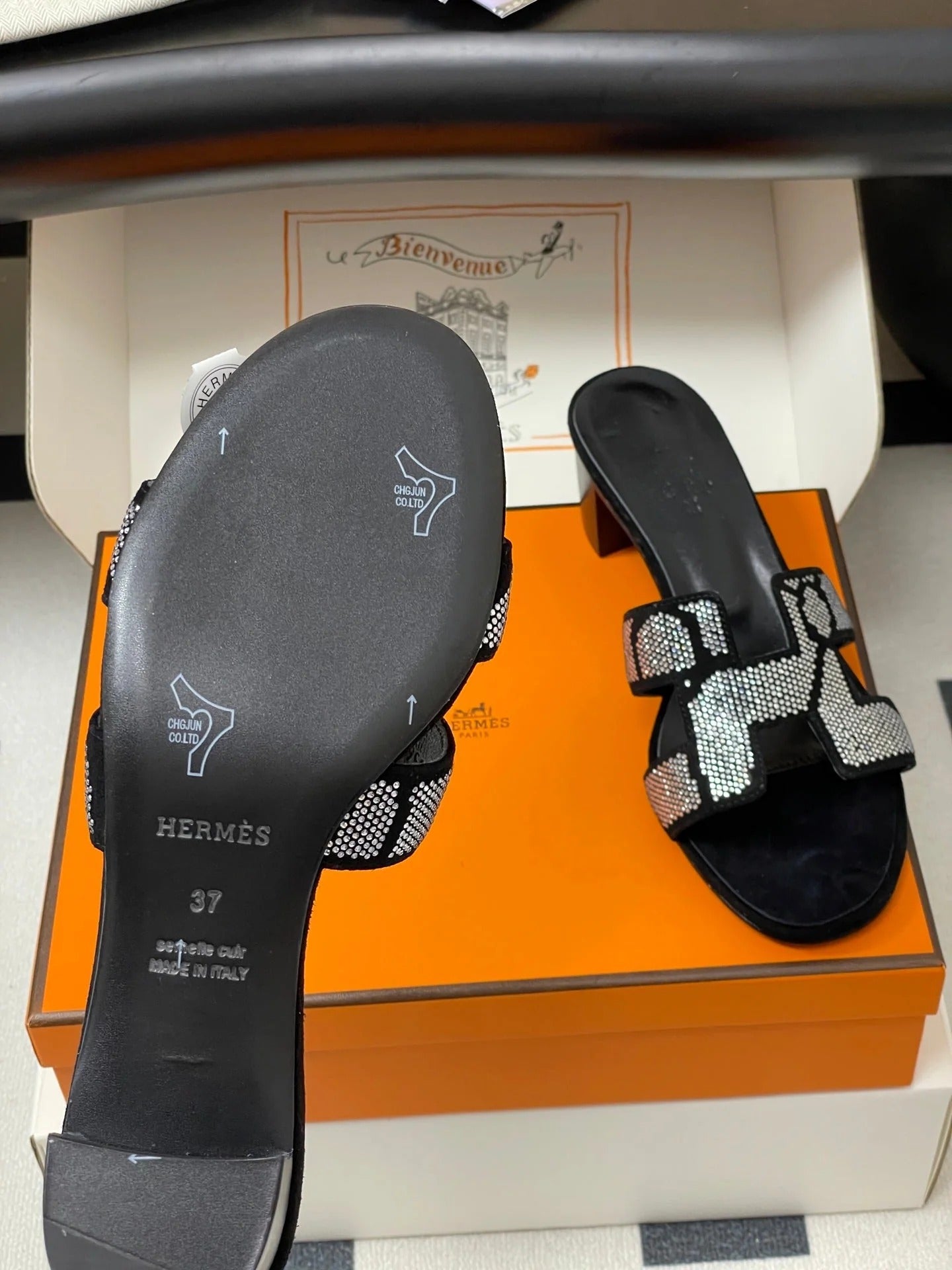 HM 25S ORAN HIGH‐HEEL SANDAL 50 MM IN BLACK LAMBSKIN WITH WHITE STONE DETAILS