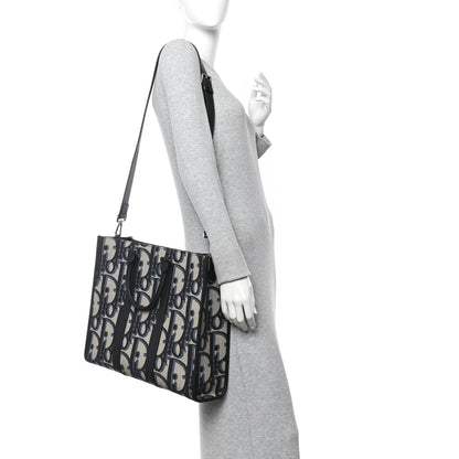 Maxi Oblique Jacquard East West Tote Beige Blue