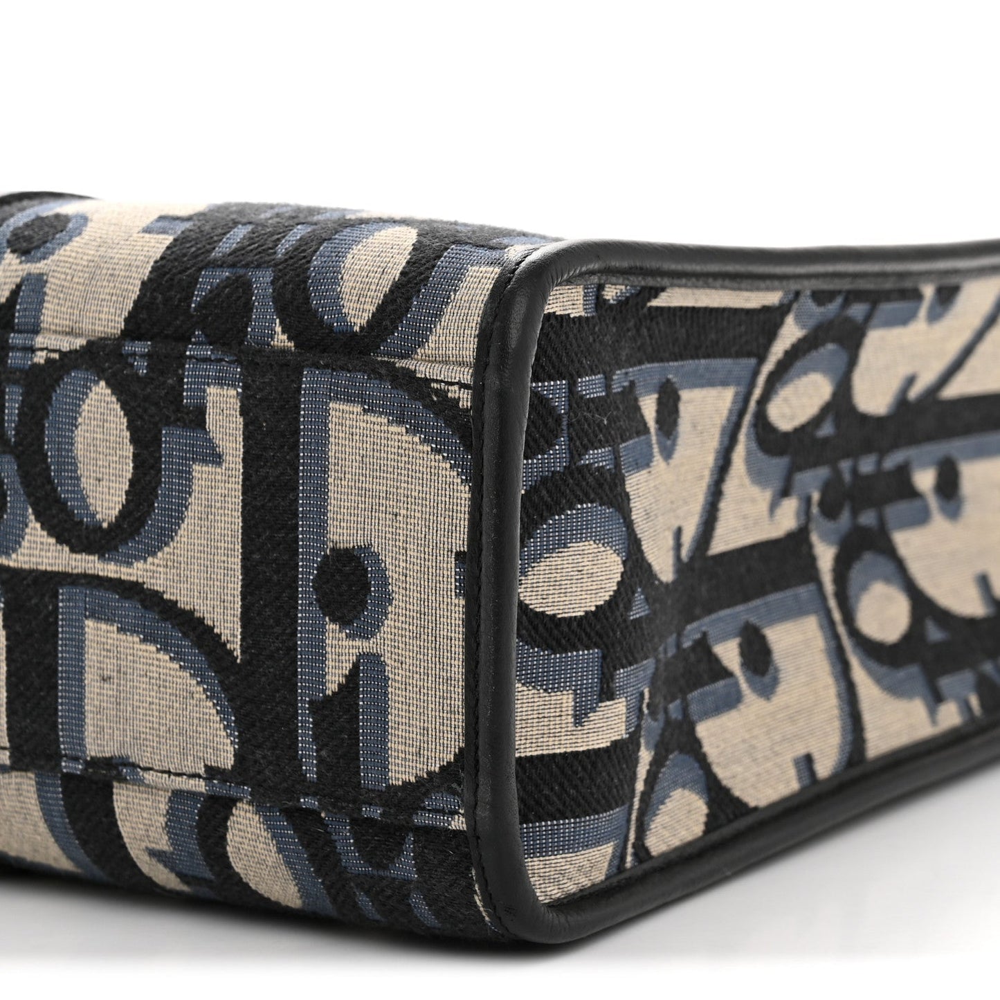 Maxi Oblique Jacquard East West Tote Beige Blue