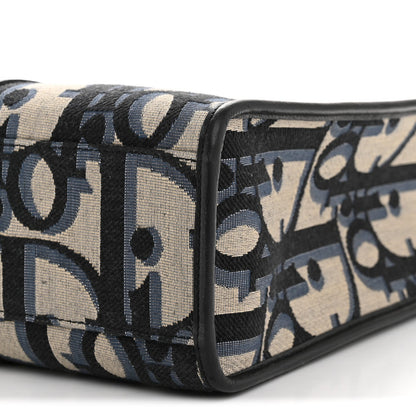 Maxi Oblique Jacquard East West Tote Beige Blue