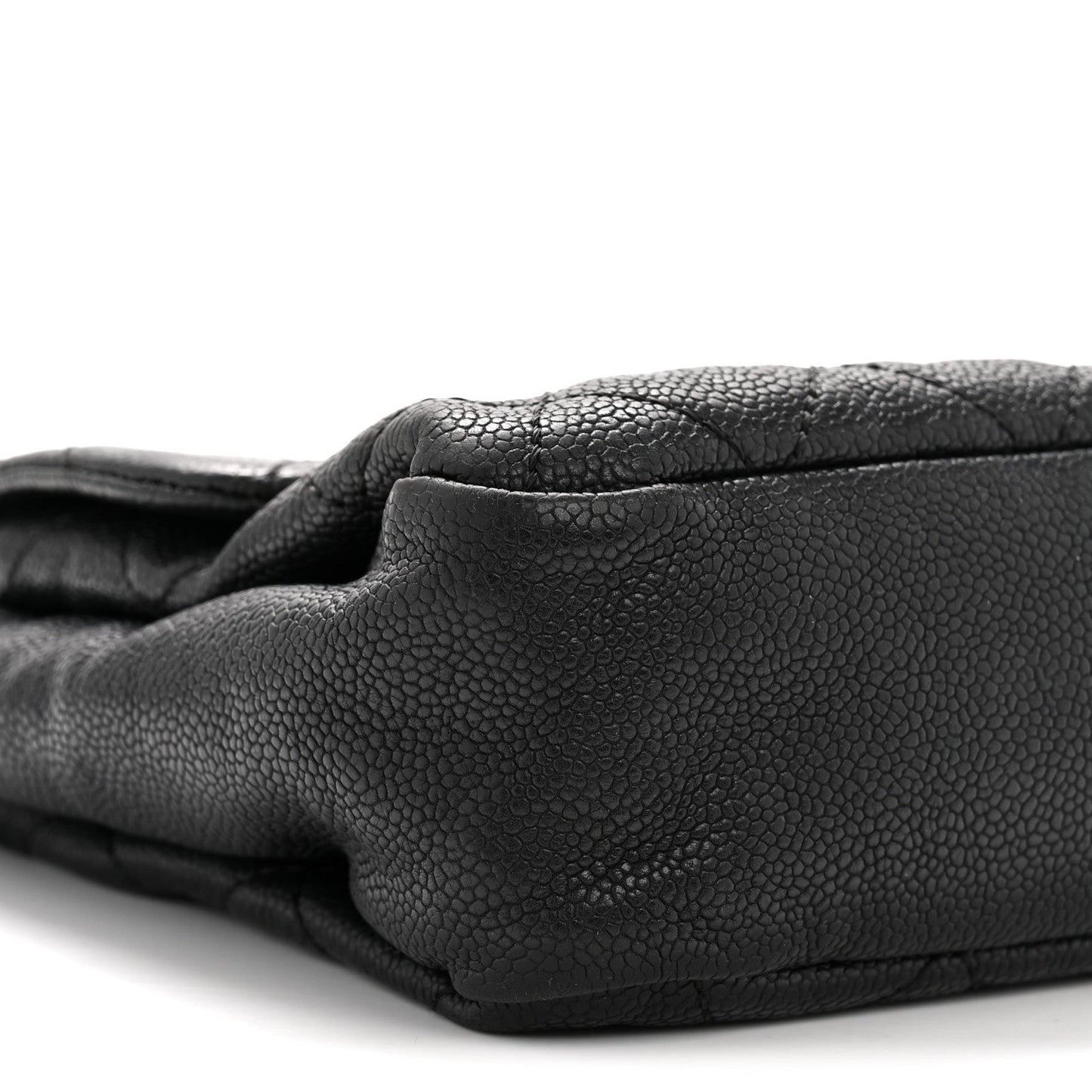 Caviar Quilted Medium Simply CC Flap Black