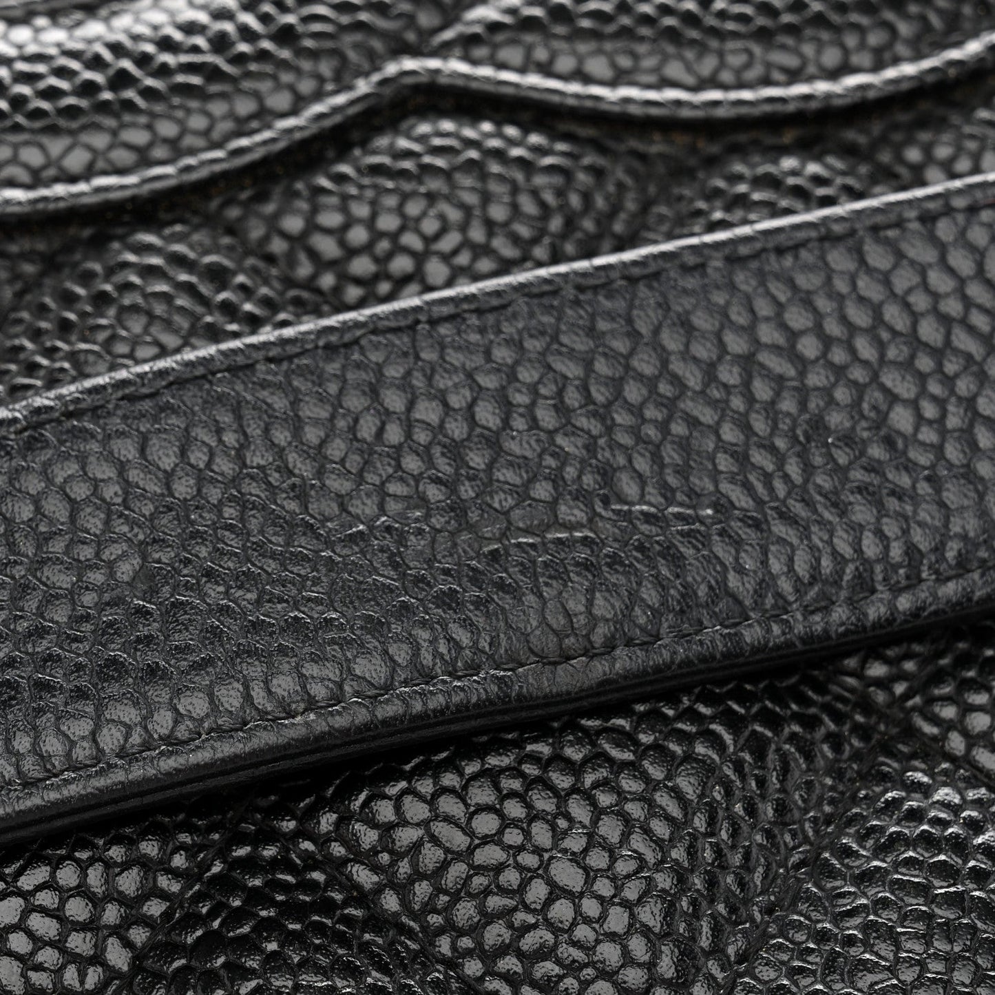 Caviar Quilted Petit Shopping Tote PST Black