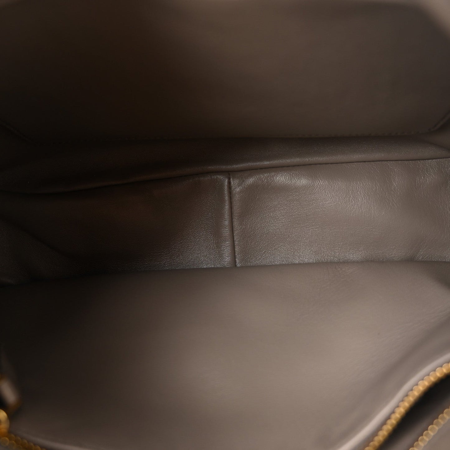 Vitello Daino Soft Large Zippered Messenger Hobo Argilla