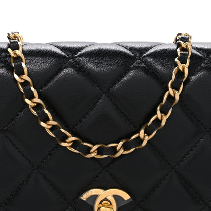 Lambskin Quilted CC Pearl Crush Wallet on Chain WOC Black