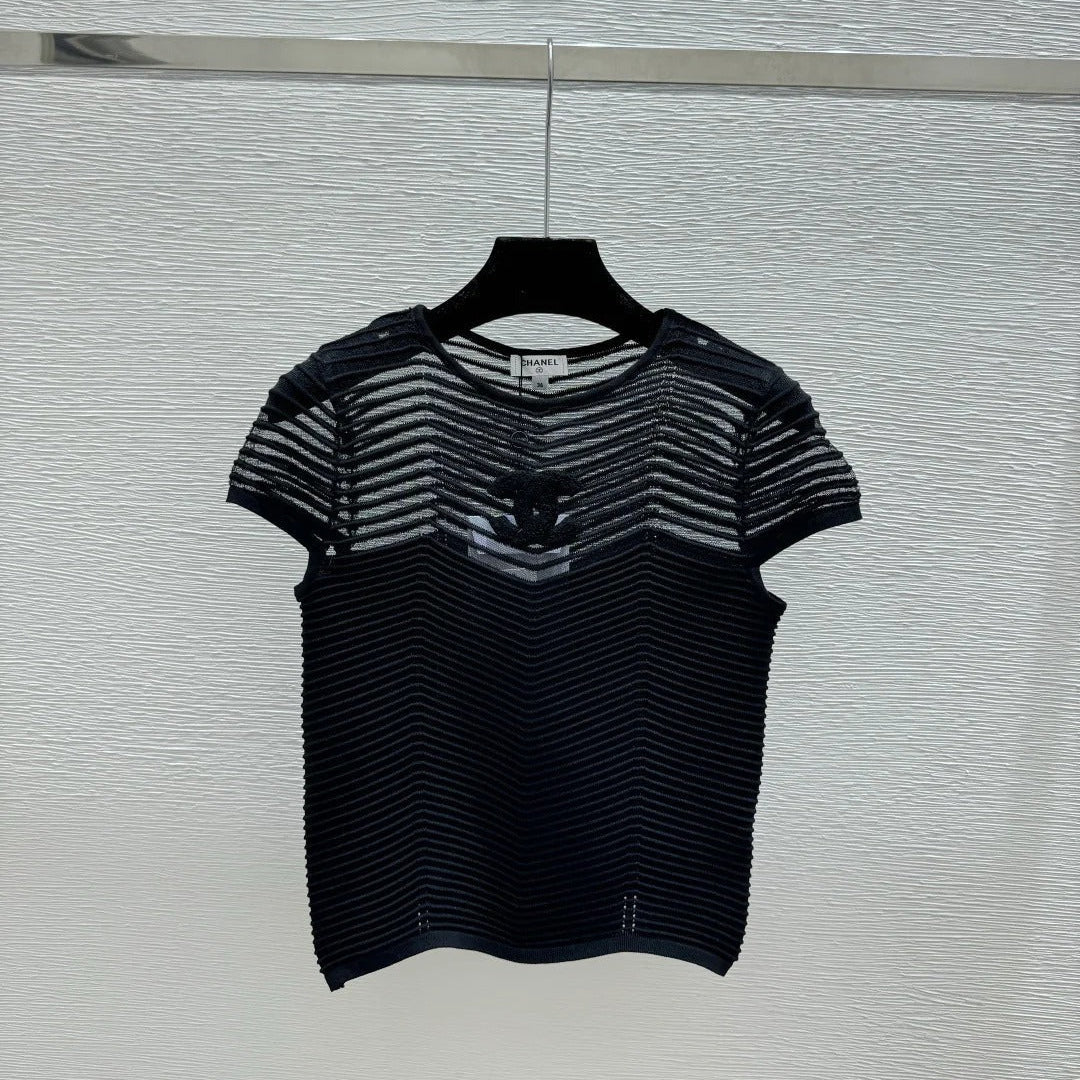 Chanel 2026 Hollow-Out Crew Neck Knitted Short-Sleeve Viscose Polyester 170694