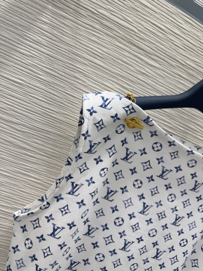 LV 25 Simple Dress White Blue Cotton