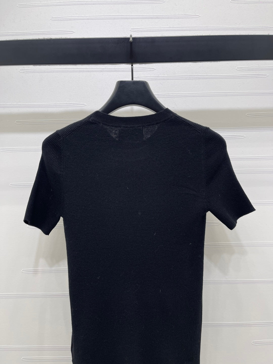 Prada Round Neck Knit Short-Sleeve Top Black Wool 351041