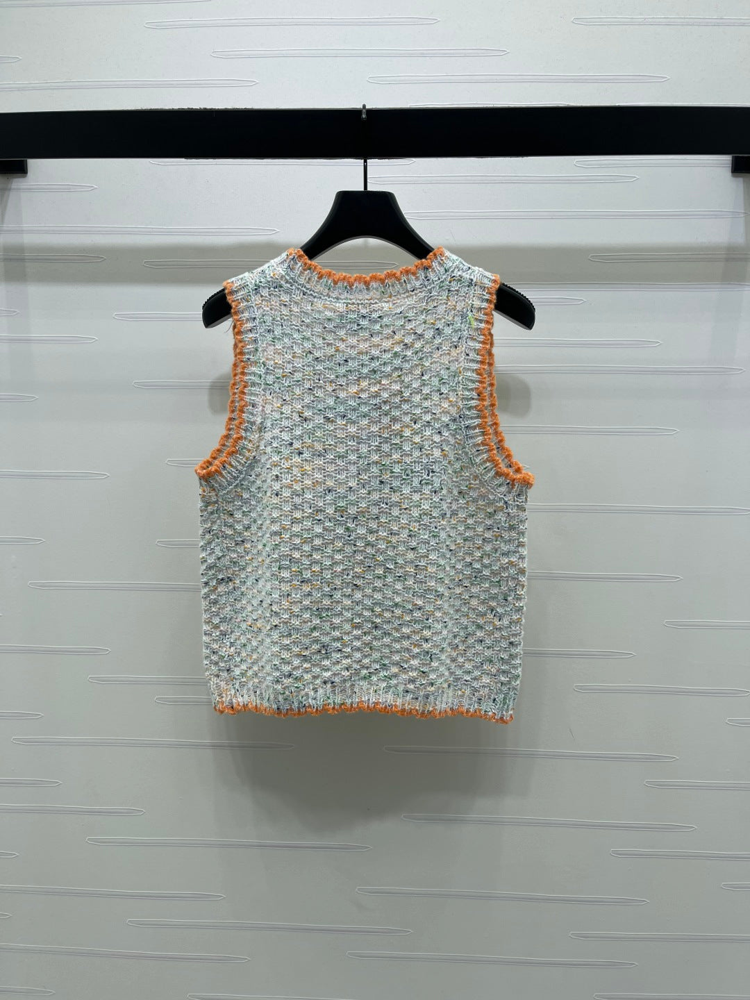 CC 26s Color-Blocked Woven Crew Neck Knit Vest 344117
