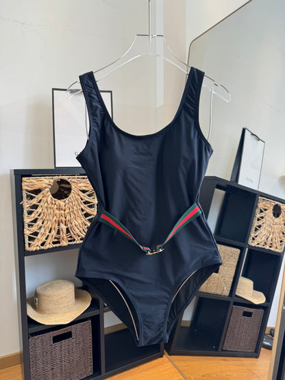 Gucci 26s One-Piece Black Cotton 184231