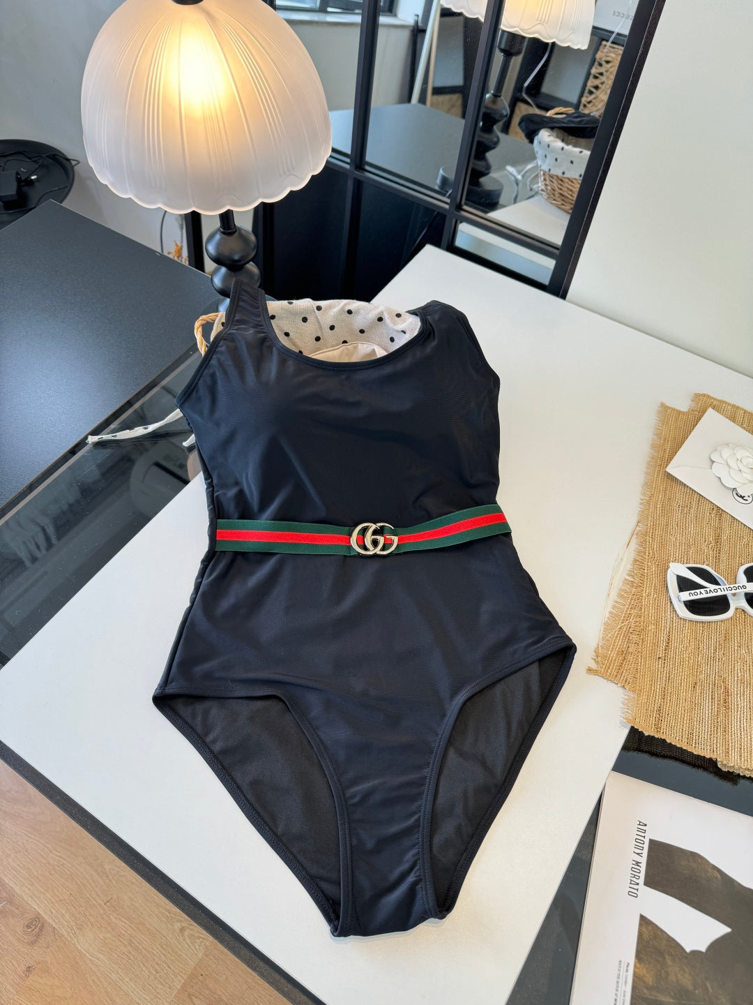 Gucci 26s One-Piece Black Cotton 184231