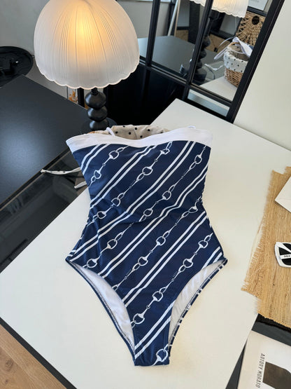 Gucci 26s One-Piece White Blue Cotton 184230