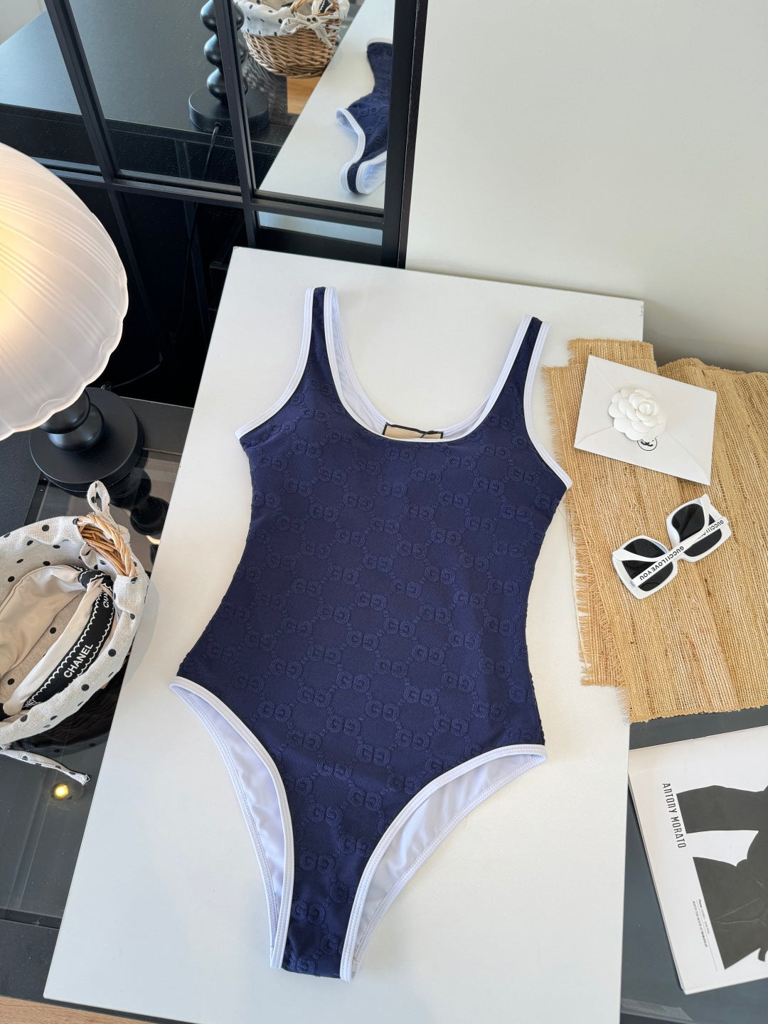 Gucci 26s One-Piece Navy Blue Cotton 184232