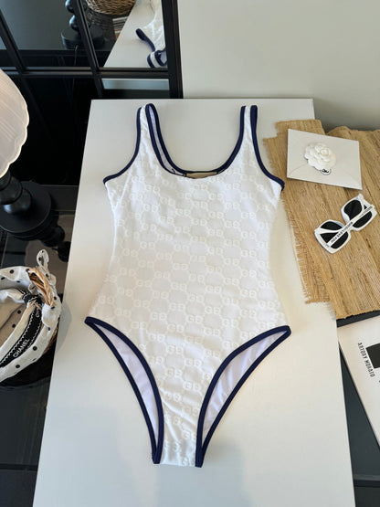 Gucci 26s One-Piece White Cotton 184234