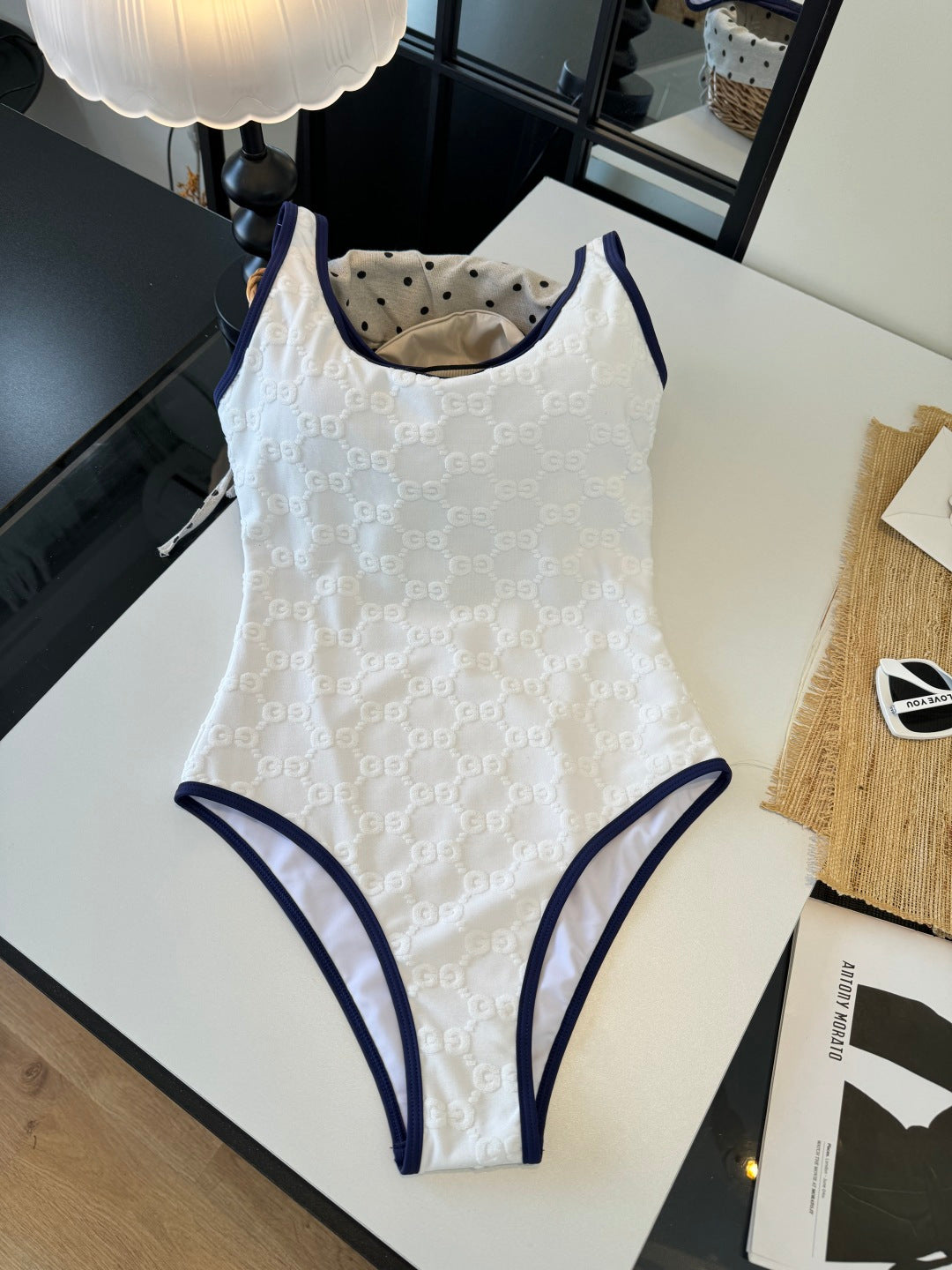 Gucci 26s One-Piece White Cotton 184234
