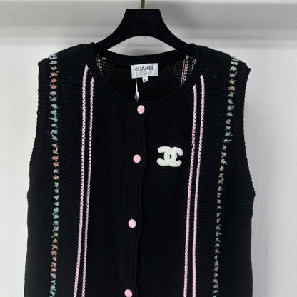 CC 26C Knitted Vest Black 349046