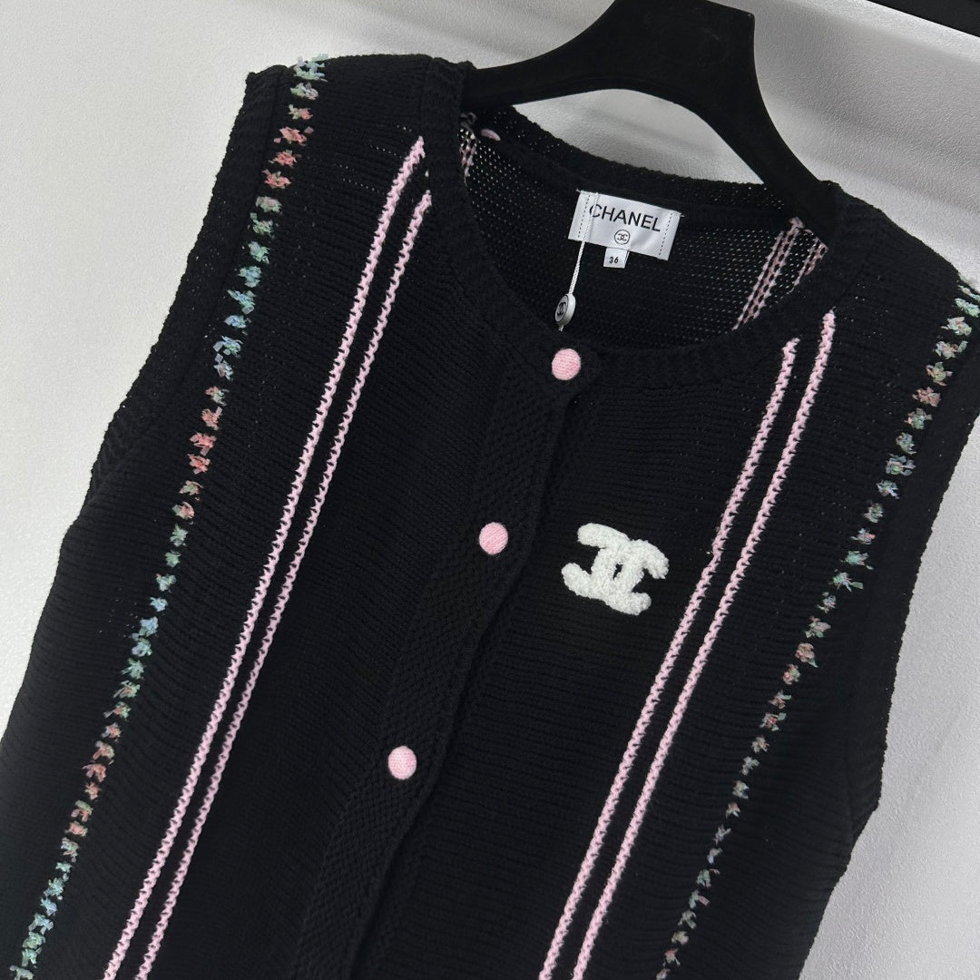 CC 26C Knitted Vest Black 349046