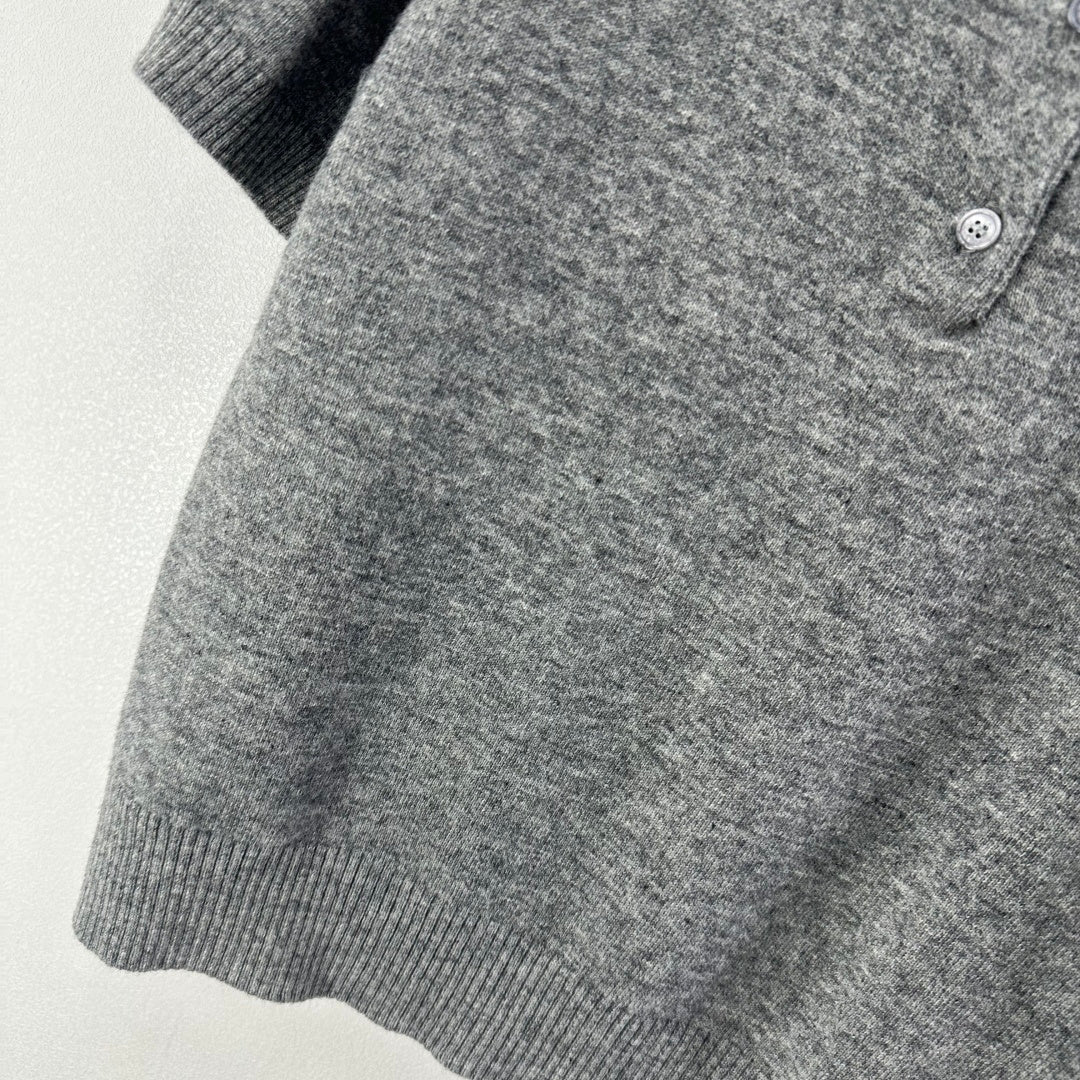 Miumiu 2026 Short-sleeved T-shirt Smoky Gray Cashmere 349057