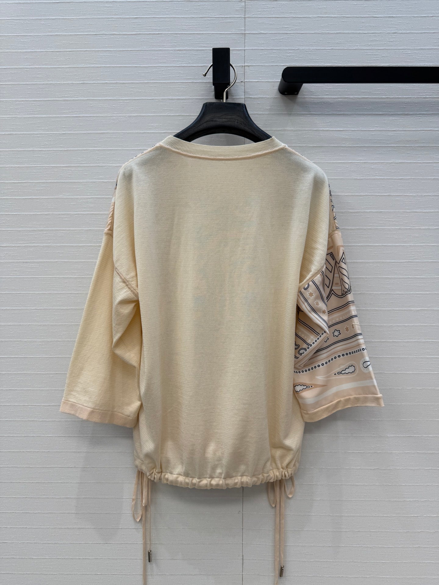 HM "Candy Libris" Long-Sleeve Beige Cotton Tencel