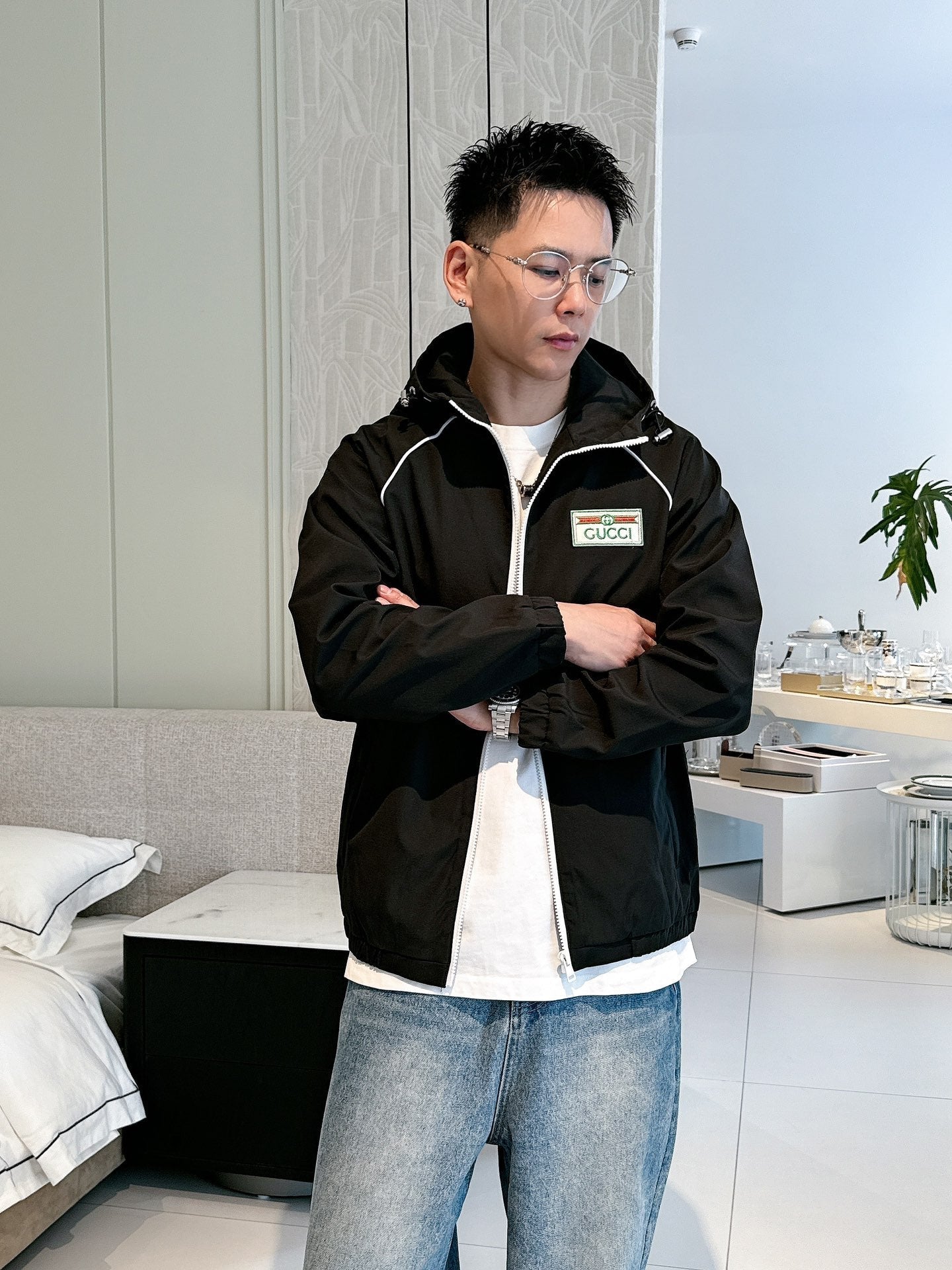 Gucci Men’s Water-Repellent Windbreaker Jacket Black White Nylon Fabric